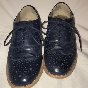 Navy brogue oxfords from Wanted; size 9